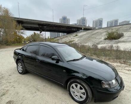 Фольксваген Пассат 1996 у Києві на Automoto.ua Зелений Фольксваген Пассат, об'ємом двигуна 1.78 л та пробігом 328 тис. км за 3500 $, фото 14 на Automoto.ua