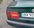 Зеленый Фольксваген Пассат, объемом двигателя 1.6 л и пробегом 330 тыс. км за 1950 $, фото 2 на Automoto.ua