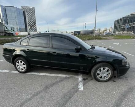 Зеленый Фольксваген Пассат, объемом двигателя 1.78 л и пробегом 328 тыс. км за 3250 $, фото 24 на Automoto.ua