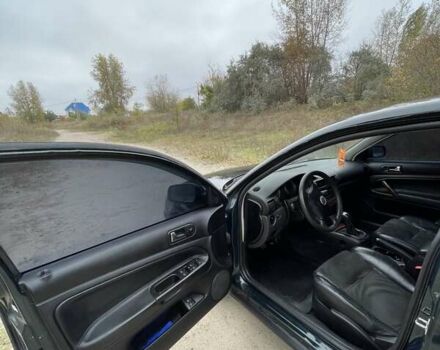 Зеленый Фольксваген Пассат, объемом двигателя 1.78 л и пробегом 328 тыс. км за 3250 $, фото 29 на Automoto.ua