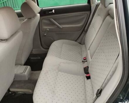 Зеленый Фольксваген Пассат, объемом двигателя 1.6 л и пробегом 244 тыс. км за 5000 $, фото 3 на Automoto.ua