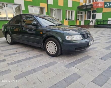 Зеленый Фольксваген Пассат, объемом двигателя 1.78 л и пробегом 196 тыс. км за 3999 $, фото 2 на Automoto.ua
