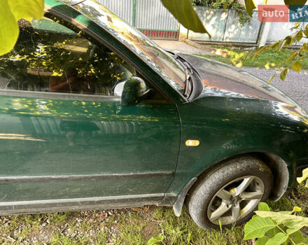 Зеленый Фольксваген Пассат, объемом двигателя 1.6 л и пробегом 386 тыс. км за 3000 $, фото 7 на Automoto.ua