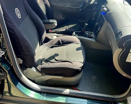 Зеленый Фольксваген Пассат, объемом двигателя 1.6 л и пробегом 248 тыс. км за 3100 $, фото 3 на Automoto.ua