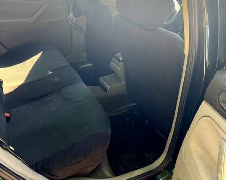 Зеленый Фольксваген Пассат, объемом двигателя 1.6 л и пробегом 248 тыс. км за 3100 $, фото 4 на Automoto.ua