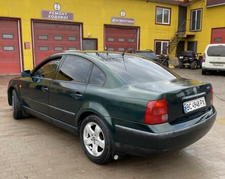 Зеленый Фольксваген Пассат, объемом двигателя 1.8 л и пробегом 320 тыс. км за 2800 $, фото 7 на Automoto.ua