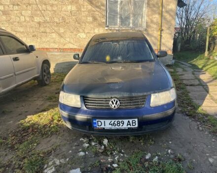 Зеленый Фольксваген Пассат, объемом двигателя 1.8 л и пробегом 250 тыс. км за 2500 $, фото 3 на Automoto.ua