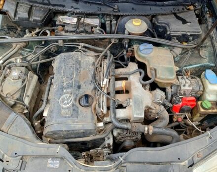 Зелений Фольксваген Пассат, об'ємом двигуна 1.8 л та пробігом 0 тис. км за 3000 $, фото 4 на Automoto.ua