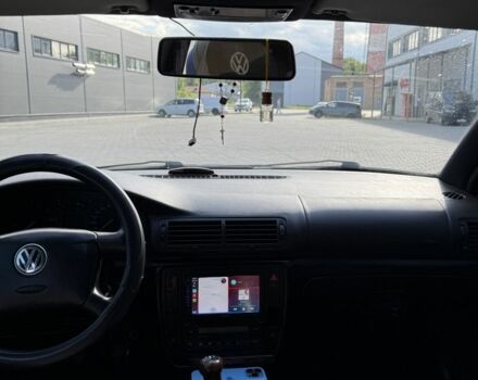 Зеленый Фольксваген Пассат, объемом двигателя 1.8 л и пробегом 330 тыс. км за 2999 $, фото 6 на Automoto.ua