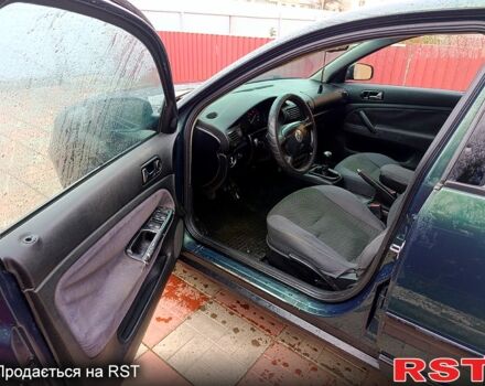 Зеленый Фольксваген Пассат, объемом двигателя 1.6 л и пробегом 270 тыс. км за 2200 $, фото 7 на Automoto.ua