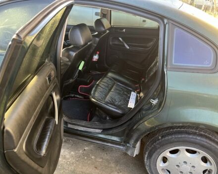 Зеленый Фольксваген Пассат, объемом двигателя 1.8 л и пробегом 250 тыс. км за 2500 $, фото 7 на Automoto.ua