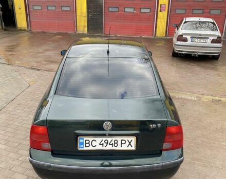 Зеленый Фольксваген Пассат, объемом двигателя 1.8 л и пробегом 320 тыс. км за 2800 $, фото 9 на Automoto.ua