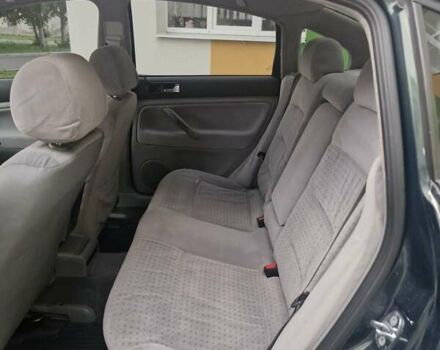 Зеленый Фольксваген Пассат, объемом двигателя 1.78 л и пробегом 196 тыс. км за 3999 $, фото 19 на Automoto.ua