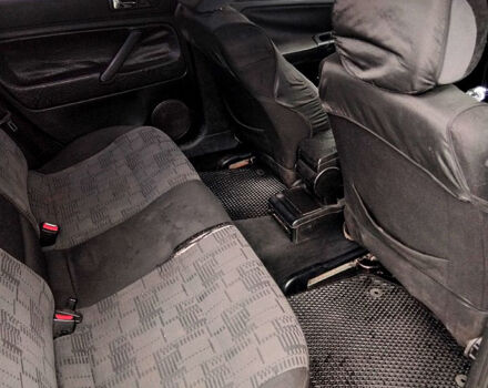 Зеленый Фольксваген Пассат, объемом двигателя 1.8 л и пробегом 300 тыс. км за 2600 $, фото 9 на Automoto.ua