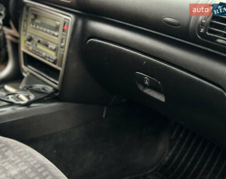 Зеленый Фольксваген Пассат, объемом двигателя 1.78 л и пробегом 334 тыс. км за 3150 $, фото 23 на Automoto.ua