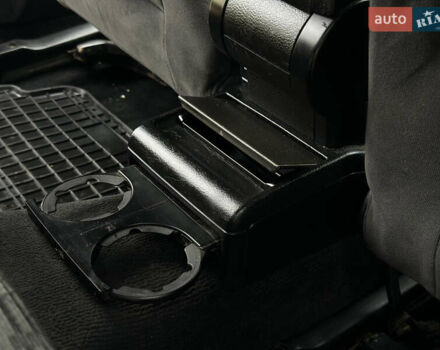 Зеленый Фольксваген Пассат, объемом двигателя 1.78 л и пробегом 334 тыс. км за 3150 $, фото 24 на Automoto.ua