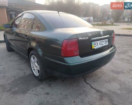 Зеленый Фольксваген Пассат, объемом двигателя 2.8 л и пробегом 380 тыс. км за 2999 $, фото 7 на Automoto.ua