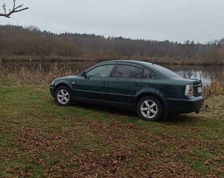 Зеленый Фольксваген Пассат, объемом двигателя 1.9 л и пробегом 400 тыс. км за 3200 $, фото 3 на Automoto.ua