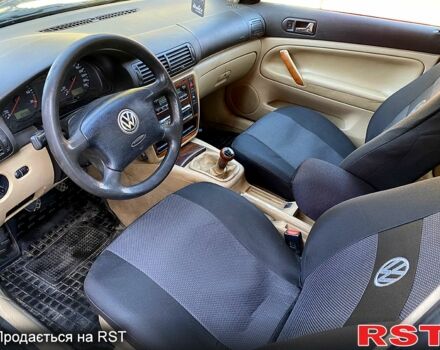 Зеленый Фольксваген Пассат, объемом двигателя 1.8 л и пробегом 235 тыс. км за 3000 $, фото 11 на Automoto.ua