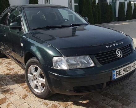 Зелений Фольксваген Пассат, об'ємом двигуна 1.9 л та пробігом 400 тис. км за 2500 $, фото 2 на Automoto.ua