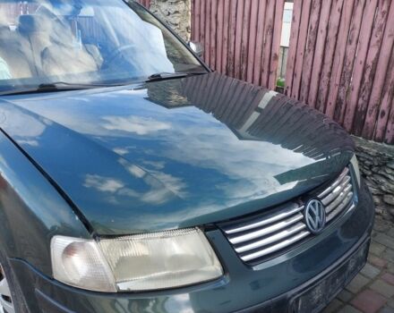 Зеленый Фольксваген Пассат, объемом двигателя 0 л и пробегом 300 тыс. км за 547 $, фото 4 на Automoto.ua