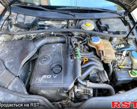 Зеленый Фольксваген Пассат, объемом двигателя 1.8 л и пробегом 235 тыс. км за 3000 $, фото 9 на Automoto.ua