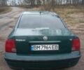 Зеленый Фольксваген Пассат, объемом двигателя 1.8 л и пробегом 420 тыс. км за 2418 $, фото 6 на Automoto.ua