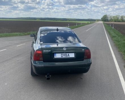 Зелений Фольксваген Пассат, об'ємом двигуна 1.8 л та пробігом 350 тис. км за 3999 $, фото 5 на Automoto.ua