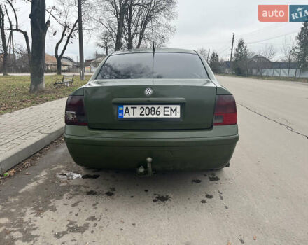 Зеленый Фольксваген Пассат, объемом двигателя 1.9 л и пробегом 323 тыс. км за 2700 $, фото 7 на Automoto.ua