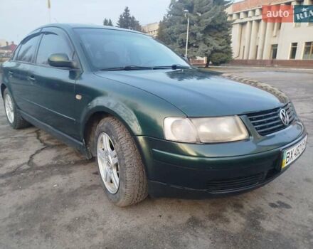 Зеленый Фольксваген Пассат, объемом двигателя 2.8 л и пробегом 380 тыс. км за 2999 $, фото 2 на Automoto.ua