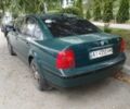Зеленый Фольксваген Пассат, объемом двигателя 1.6 л и пробегом 351 тыс. км за 2250 $, фото 2 на Automoto.ua