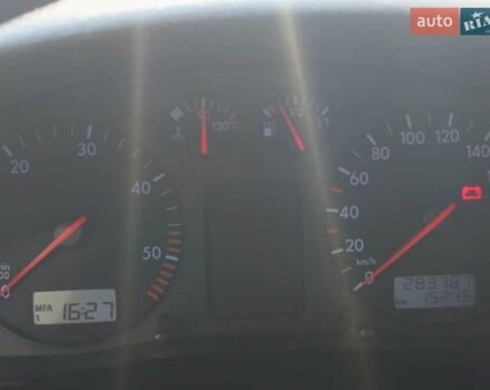 Зелений Фольксваген Пассат, об'ємом двигуна 1.9 л та пробігом 284 тис. км за 3500 $, фото 4 на Automoto.ua
