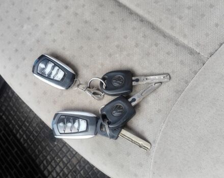 Зелений Фольксваген Пассат, об'ємом двигуна 1.8 л та пробігом 320 тис. км за 1600 $, фото 18 на Automoto.ua