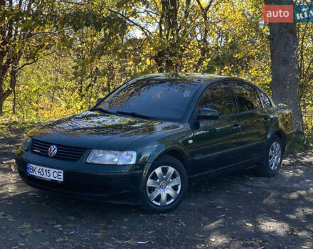 Зеленый Фольксваген Пассат, объемом двигателя 1.78 л и пробегом 375 тыс. км за 2550 $, фото 18 на Automoto.ua