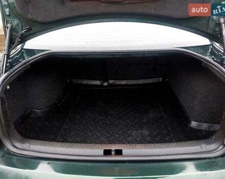 Зеленый Фольксваген Пассат, объемом двигателя 1.8 л и пробегом 298 тыс. км за 3500 $, фото 13 на Automoto.ua