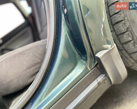 Зеленый Фольксваген Пассат, объемом двигателя 1.78 л и пробегом 375 тыс. км за 2550 $, фото 44 на Automoto.ua