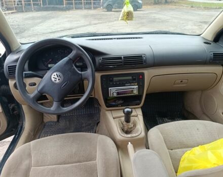 Зеленый Фольксваген Пассат, объемом двигателя 0 л и пробегом 386 тыс. км за 1966 $, фото 7 на Automoto.ua