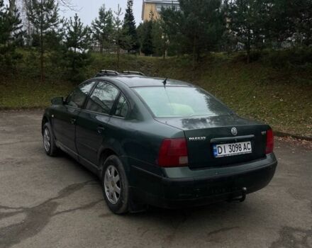 Зелений Фольксваген Пассат, об'ємом двигуна 1.8 л та пробігом 1 тис. км за 2800 $, фото 3 на Automoto.ua