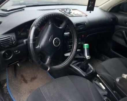 Зеленый Фольксваген Пассат, объемом двигателя 1.9 л и пробегом 467 тыс. км за 4100 $, фото 7 на Automoto.ua