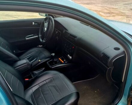 Зеленый Фольксваген Пассат, объемом двигателя 20 л и пробегом 400 тыс. км за 3500 $, фото 5 на Automoto.ua