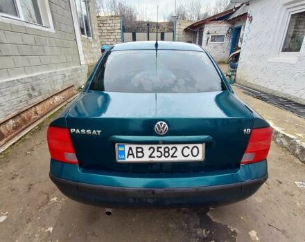 Зелений Фольксваген Пассат, об'ємом двигуна 1.8 л та пробігом 300 тис. км за 3150 $, фото 4 на Automoto.ua