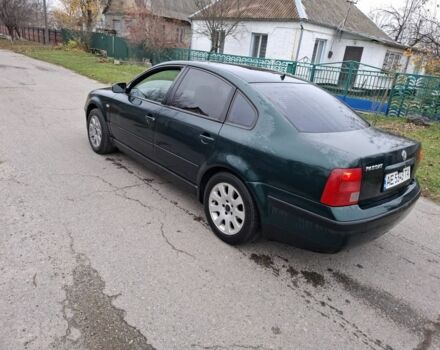 Зелений Фольксваген Пассат, об'ємом двигуна 1.6 л та пробігом 430 тис. км за 2350 $, фото 7 на Automoto.ua