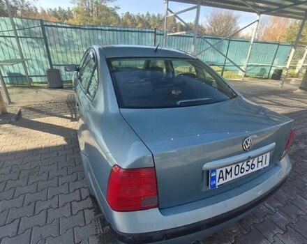 Зелений Фольксваген Пассат, об'ємом двигуна 1.6 л та пробігом 322 тис. км за 3500 $, фото 2 на Automoto.ua