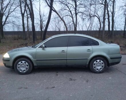 Зеленый Фольксваген Пассат, объемом двигателя 2 л и пробегом 312 тыс. км за 4020 $, фото 6 на Automoto.ua