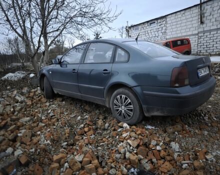 Зелений Фольксваген Пассат, об'ємом двигуна 1.9 л та пробігом 380 тис. км за 3300 $, фото 2 на Automoto.ua