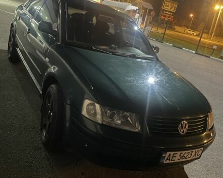 Зелений Фольксваген Пассат, об'ємом двигуна 2.8 л та пробігом 270 тис. км за 4200 $, фото 1 на Automoto.ua