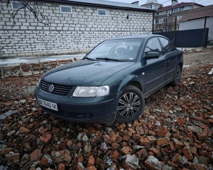 Зелений Фольксваген Пассат, об'ємом двигуна 1.9 л та пробігом 380 тис. км за 3300 $, фото 1 на Automoto.ua