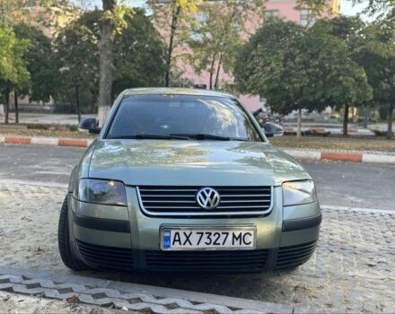 Зелений Фольксваген Пассат, об'ємом двигуна 1.8 л та пробігом 401 тис. км за 4550 $, фото 3 на Automoto.ua