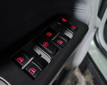 Зеленый Фольксваген Пассат, объемом двигателя 1.8 л и пробегом 210 тыс. км за 6700 $, фото 16 на Automoto.ua