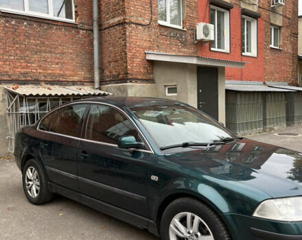 Зеленый Фольксваген Пассат, объемом двигателя 1.8 л и пробегом 382 тыс. км за 4000 $, фото 18 на Automoto.ua